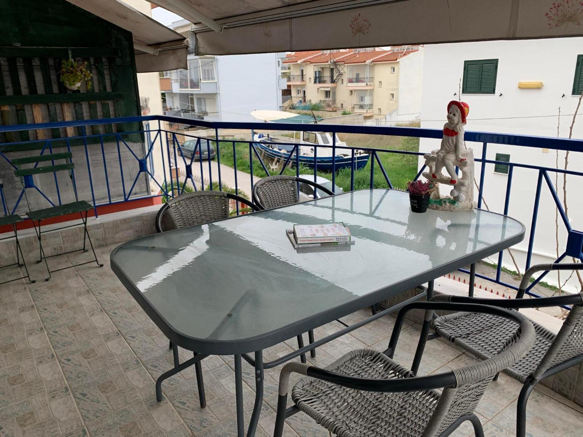 Roses Apartments Nea Michaniona Luaran gambar